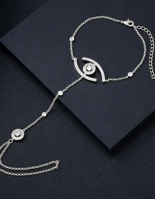 Load image into Gallery viewer, Star Fireworks Fashion Luxury AAA Cubic Zirconia Women Baguette Bracelet Copper Hand Back Chain Adjustable Bracelet
